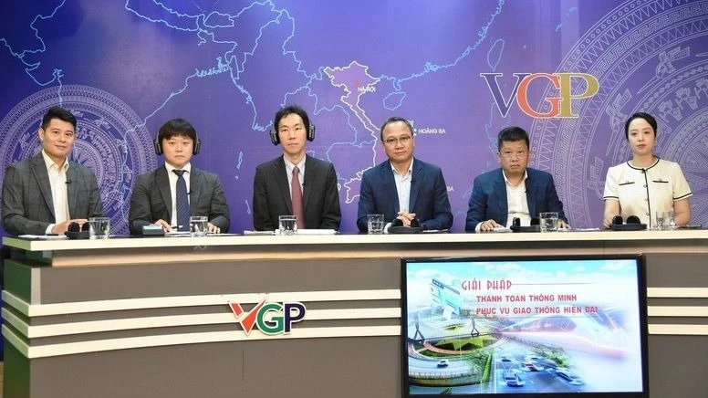 Quang cảnh buổi Tọa đàm "Giải pháp thông minh trong giao thông hiện đại". (Ảnh: VGP)