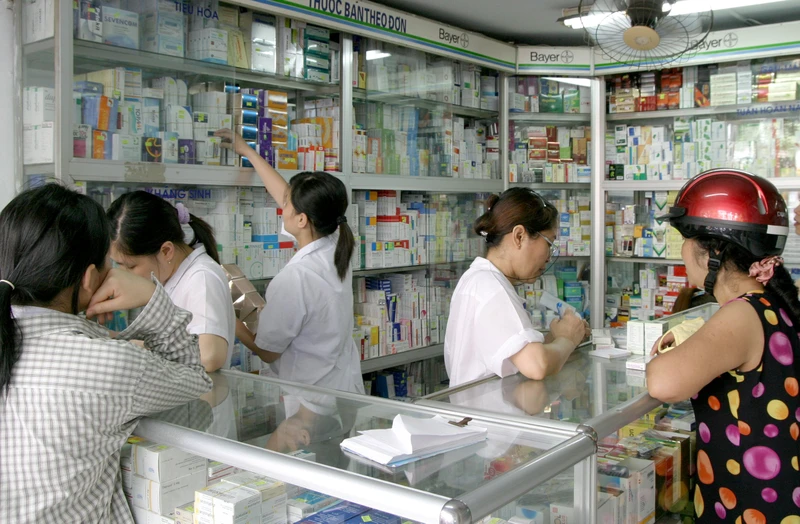 Bộ Y tế triển khai nhiều biện pháp để cung ứng đủ thuốc đáp ứng nhu cầu khám chữa bệnh của người dân 