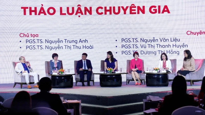 Các chuyên gia cùng thảo luận về các giải pháp phòng ngừa zona thần kinh.