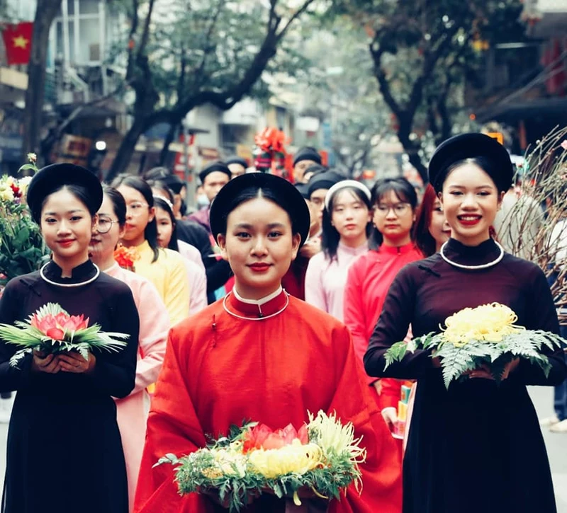 Người trẻ "thưởng Tết" chú trọng vào sự tận hưởng trải nghiệm có chất lượng. Ảnh: Khiếu Minh