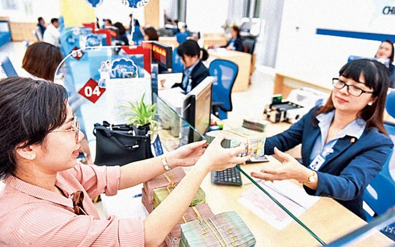 Hạn mức tín dụng tăng thêm chỉ đáp ứng được phần nhỏ nhu cầu của khách hàng. Ảnh | QUỲNH TRANG