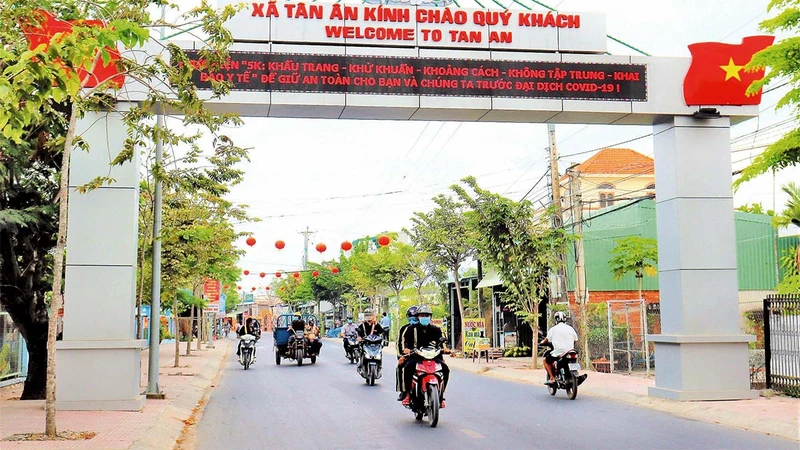 Xã Tân Ân, huyện Cần Đước đang tiến tới xã nông thôn mới kiểu mẫu đầu tiên của huyện. 
