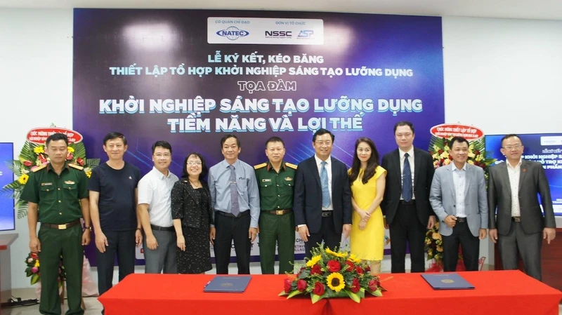 Khởi nghiệp sáng tạo lưỡng dụng 