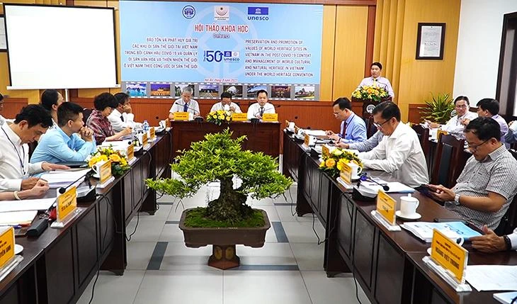 Quang cảnh buổi hội thảo.