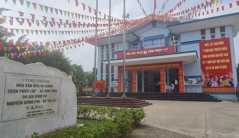 Nhà văn hóa thôn Phúc Lập Trong, xã Tam Phúc, huyện Vĩnh Tường có hơn 300 chỗ ngồi.
