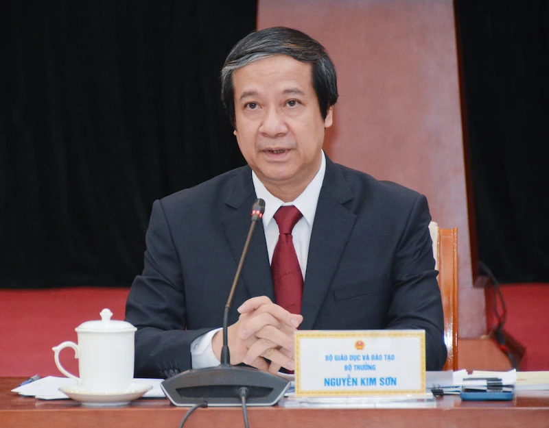 Bộ trưởng Giáo dục và Đào tạo Nguyễn Kim Sơn làm Chủ tịch Hội đồng xét tặng danh hiệu "Nhà giáo Nhân dân", "Nhà giáo Ưu tú" năm 2023.