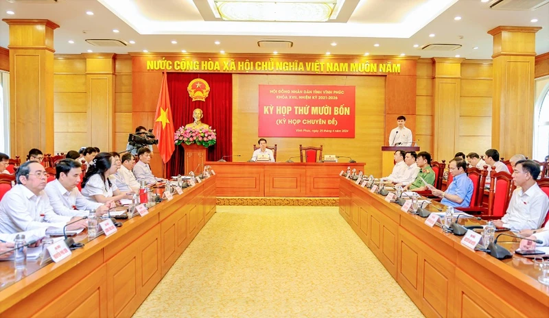 Kỳ họp chuyên đề Hội đồng nhân dân tỉnh Vĩnh Phúc.