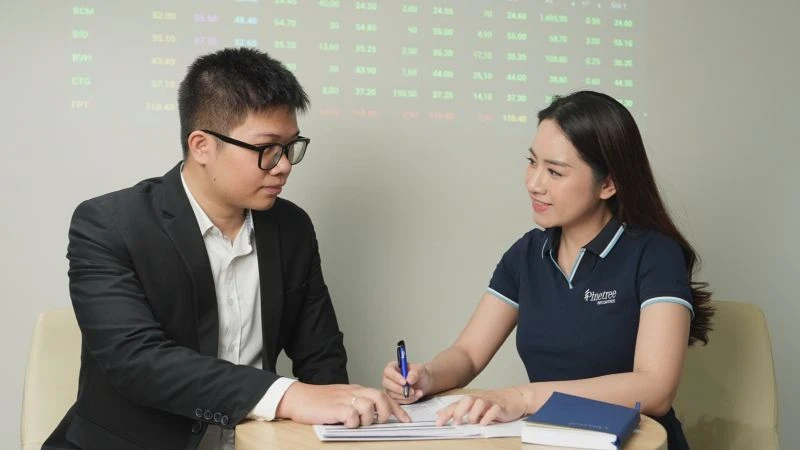 Hướng dẫn nhà đầu tư mở tài khoản giao dịch chứng khoán.