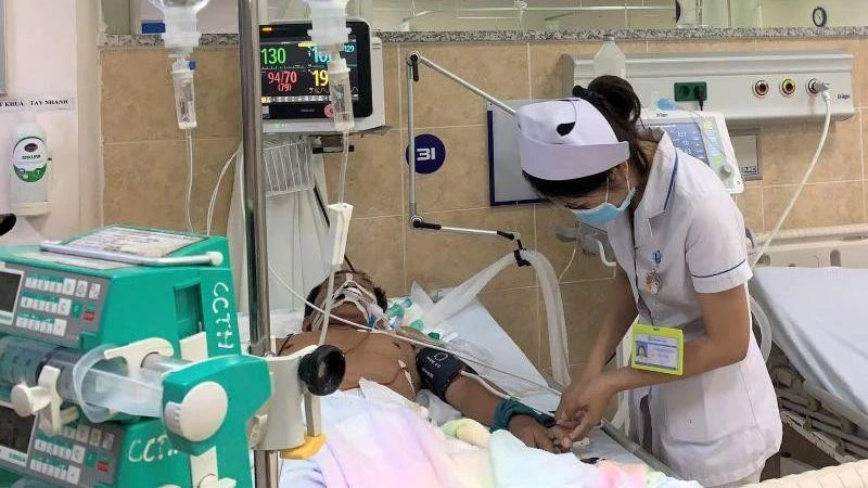 Nhân viên y tế Bệnh viện Đa khoa Đồng Nai trong giờ làm việc. (Ảnh minh họa: Thiên Vương)
