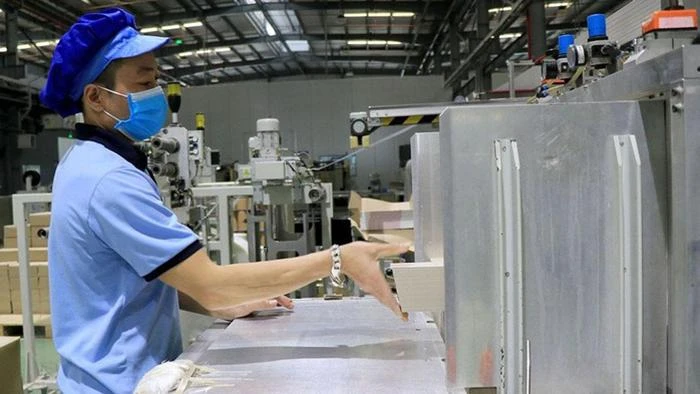 Lao động tại Công ty TNHH In bao bì Yuto Việt Nam, Khu công nghiệp Quế Võ, Bắc Ninh (Ảnh minh họa: Thái Sơn).