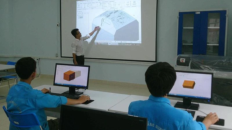 Đào tạo ở trường Cao đẳng công nghệ quốc tế Lilama 2. (Ảnh: Lilama2.edu.vn)