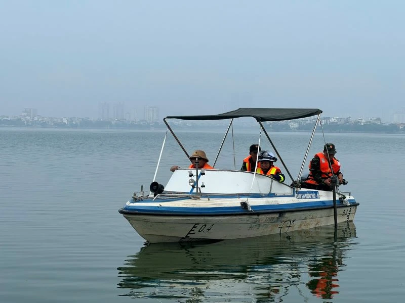 Tăng cường tuần tra, kiểm soát trên tuyến đường thủy trong dịp cao điểm tấn công trấn áp tội phạm trong dịp Tết Giáp Thìn 2024.