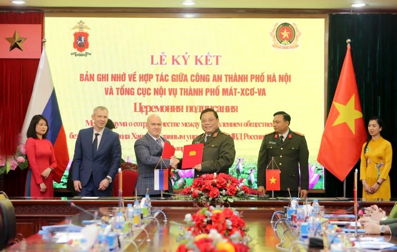 Lễ Ký kết Biên bản ghi nhớ hợp tác.