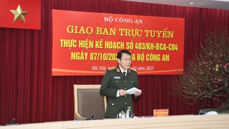 Bộ trưởng Công an Lương Tam Quang chủ trì Hội nghị.