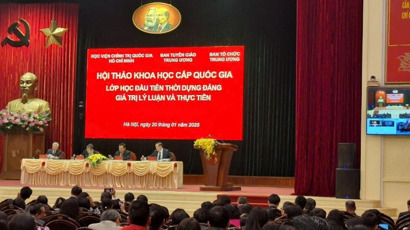 Toàn cảnh Hội thảo khoa học quốc gia “Lớp học đầu tiên thời dựng Đảng - Giá trị lý luận và thực tiễn”