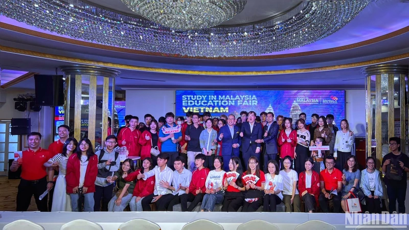 Malaysia là một điểm đến học tập ngày càng được nhiều sinh viên Việt Nam quan tâm, lựa chọn.
