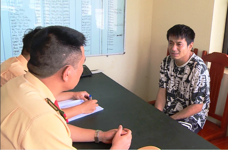 Công an thành phố Thanh Hóa làm việc với Nguyễn Đức Anh.