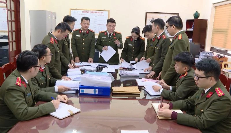 Cơ quan An ninh phân tích hồ sơ, tài liệu, làm rõ hành vi nhận hối lộ, đưa hối lộ.