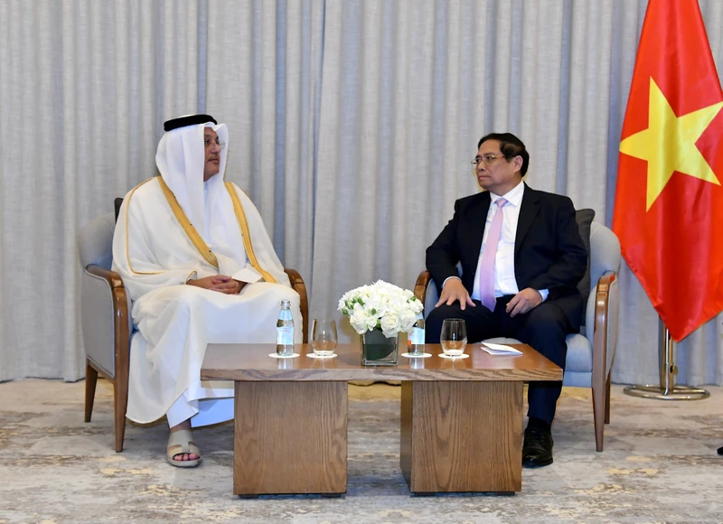 Thủ tướng Phạm Minh Chính tiếp Bộ trưởng Thông tin và Công nghệ truyền thông Qatar Mohammed Al Mannai (Ảnh: Thanh Giang). 