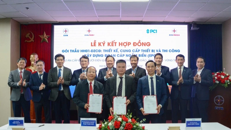 Quang cảnh lễ ký kết (Ảnh: EVN). 