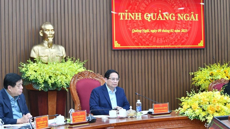 Thủ tướng Phạm Minh Chính phát biểu ý kiến chỉ đạo cuộc làm việc với Ban Thường vụ Tỉnh ủy Quảng Ngãi. (Ảnh: THANH GIANG)