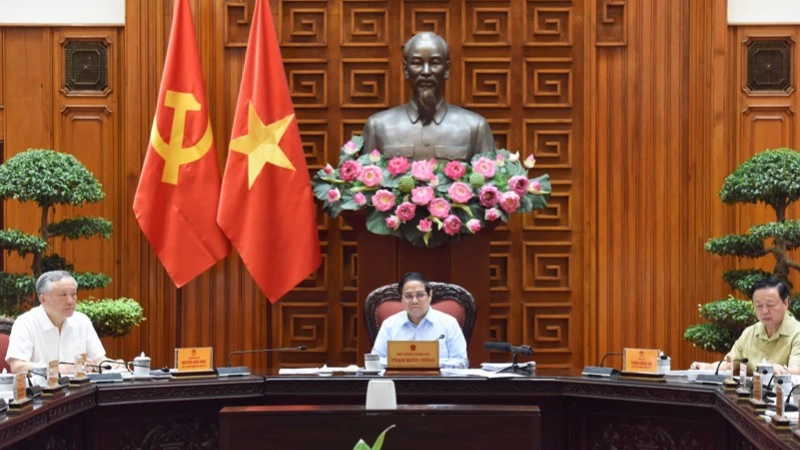 Thủ tướng Phạm Minh Chính chủ trì cuộc họp của Thường trực Chính phủ. (Ảnh: TRẦN HẢI)