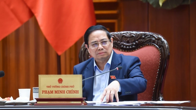 Thủ tướng Chính phủ Phạm Minh Chính phát biểu ý kiến chỉ đạo cuộc họp của Thường trực Chính phủ (Ảnh: TRẦN HẢI). 