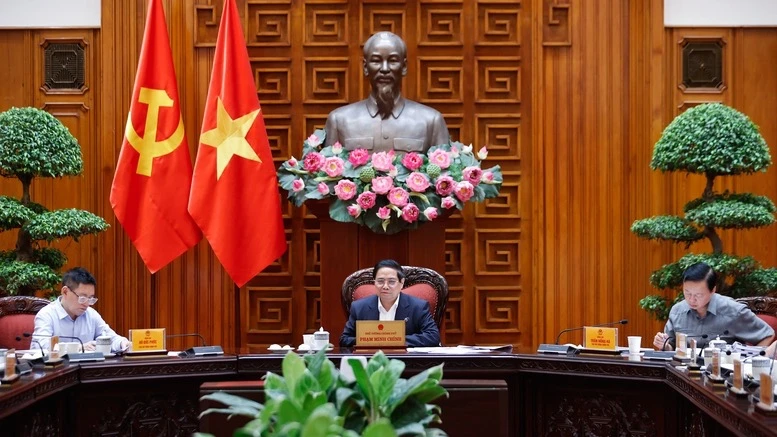 Thủ tướng Phạm Minh Chính chủ trì cuộc họp. (Ảnh: TRẦN HẢI). 