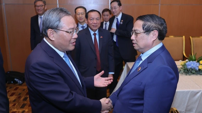 Thủ tướng Chính phủ Phạm Minh Chính và Thủ tướng Quốc vụ viện Trung Quốc Lý Cường. (Ảnh: VGP/Nhật Bắc)