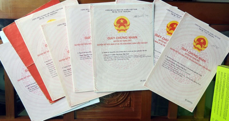 Tài sản của các đối tượng liên quan trong vụ án tham ô tại Trường đại học Bách khoa Đà Nẵng bị phong tỏa.