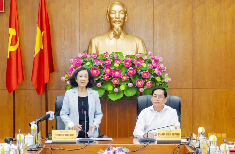 Đồng chí Trương Thị Mai làm việc tại Bà Rịa-Vũng Tàu.