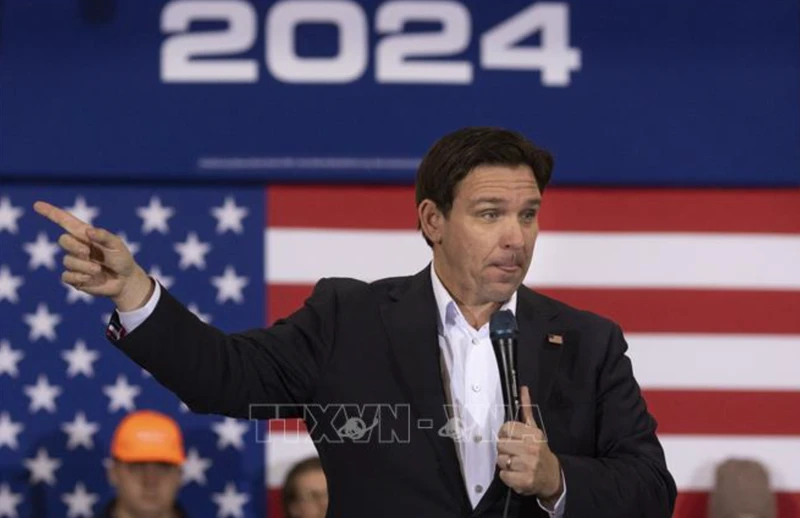 Thống đốc bang Florida Ron DeSantis.