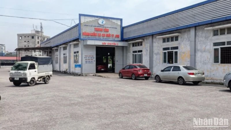 Thưa vắng phương tiện xe cơ giới đến kiểm định tại Trung tâm đăng kiểm xe cơ giới 17.01D tại thành phố Thái Bình. 