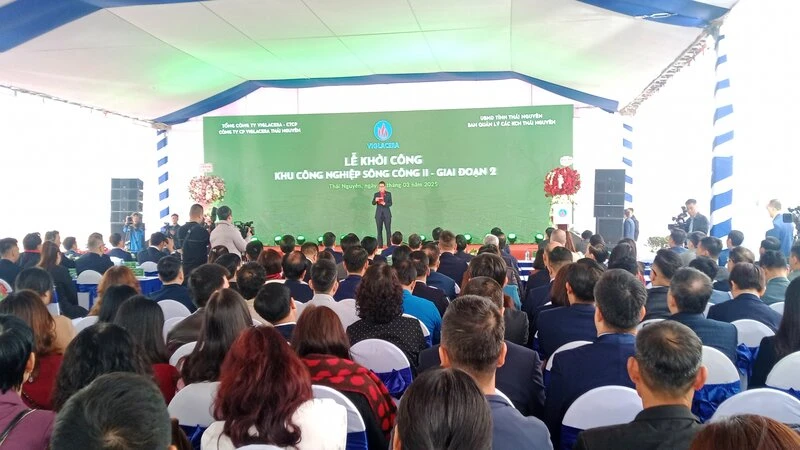 Khu Công nghiệp Sông Công II-Giai đoạn 2 là khu công nghiệp thứ 6 được triển khai trên địa bàn tỉnh Thái Nguyên.