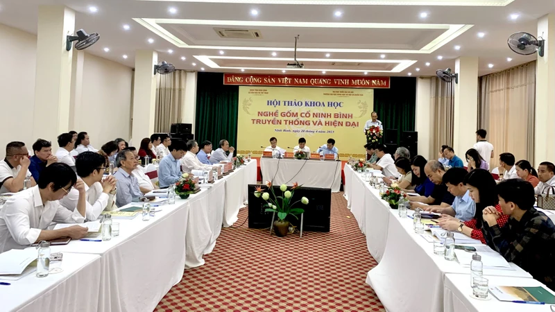 Quang cảnh hội thảo.