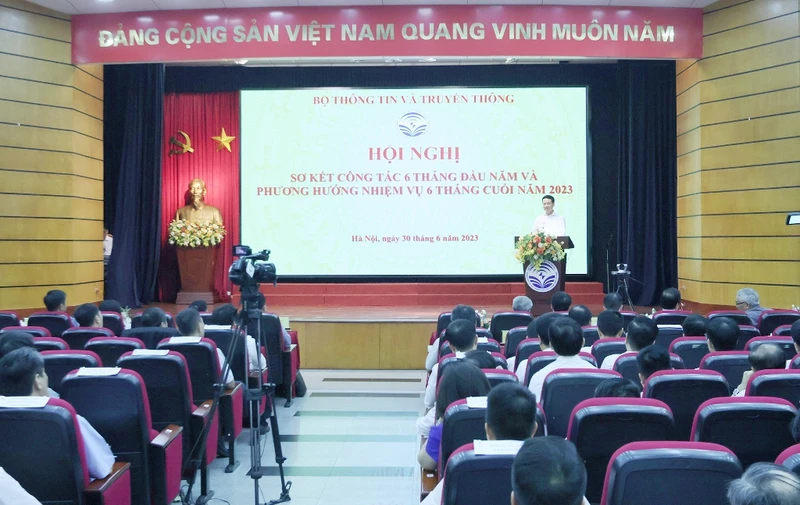 Toàn cảnh Hội nghị sơ kết công tác thông tin và truyền thông 6 tháng đầu năm, triển khai nhiệm vụ 6 tháng cuối năm 2023.