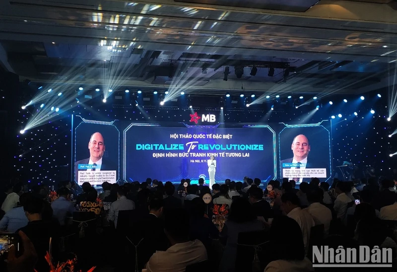 Hội thảo quốc tế "Digitalize to Revolutionize - Định hình nền kinh tế số tương lai"