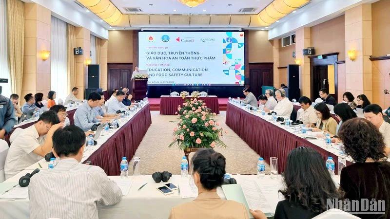 Quang cảnh hội thảo.