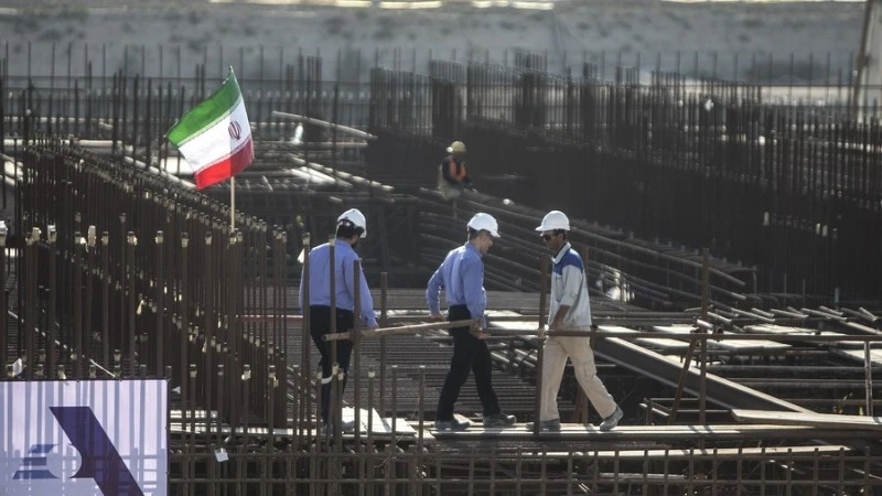 Công trường xây dựng giai đoạn 2 của Nhà máy điện hạt nhân Bushehr của Iran ở Bushehr, miền nam Iran, vào ngày 10/11/2019. (Ảnh: XINHUA)
