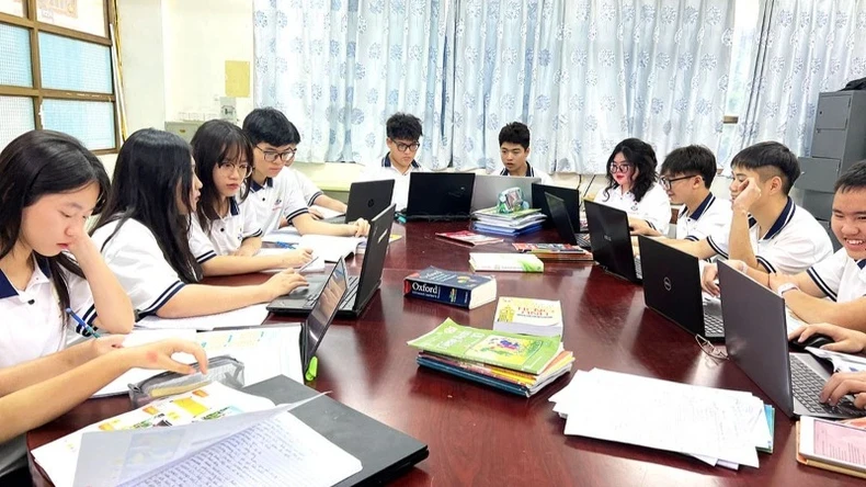 Lớp học thảo luận tại Trường trung học phổ thông Trí Đức. (Ảnh: THU TRANG)