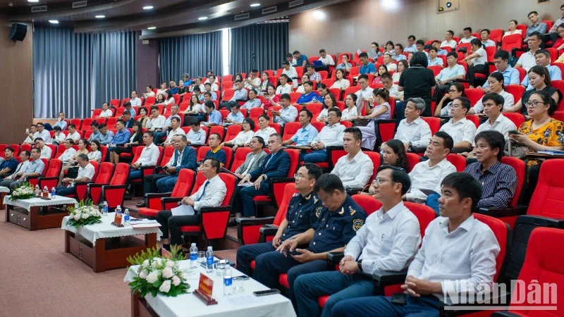 Quang cảnh Hội nghị đối thoại Doanh nghiệp năm 2025.