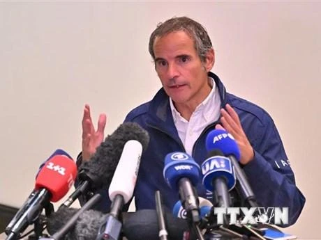 Tổng Giám đốc IAEA Rafael Grossi phát biểu tại cuộc họp báo ở Kiev, Ukraine, ngày 6/10/2022. (Ảnh: TTXVN)