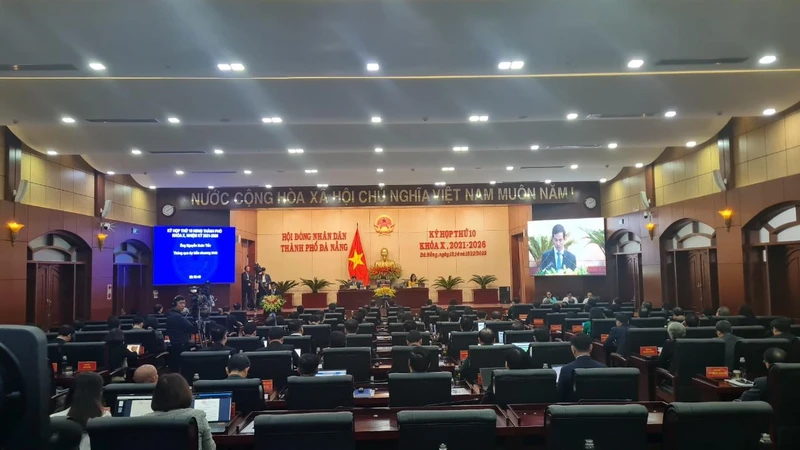 Khai mạc kỳ họp thứ 10, Hội đồng nhân dân thành phố khóa 10, nhiệm kỳ 2021-2026.