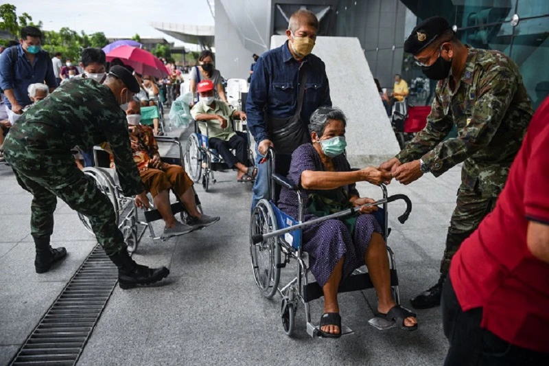 Một xã hội đang già hóa cũng góp phần làm gia tăng tình trạng bất bình đẳng. (Ảnh: Reuters) 