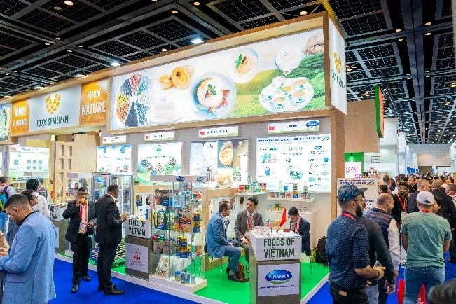Vinamilk liên tiếp xuất hiện tại nhiều hội chợ quốc tế lớn ở các thị trường chủ lực như Dubai, Trung Quốc,…