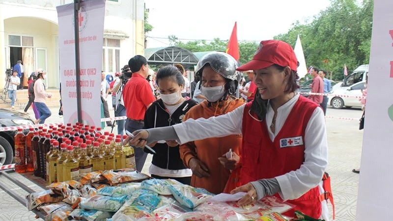 Phiên Chợ nhân đạo tại Quảng Bình.