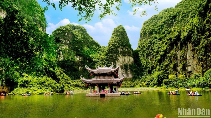 Tài nguyên du lịch tự nhiên được tiến hành điều tra bao gồm: cảnh quan thiên nhiên, các yếu tố địa chất, địa mạo, khí hậu, thủy văn, hệ sinh thái và các yếu tố tự nhiên khác có thể được sử dụng cho mục đích du lịch. (Ảnh: nhandan.vn)