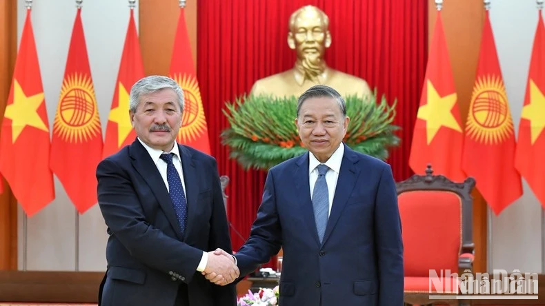 Tổng Bí thư Tô Lâm tiếp Thủ tướng Cộng hòa Kyrgyzstan Adylbek Kasymaliev. (Ảnh: ĐĂNG KHOA)