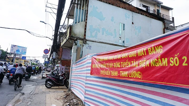 Tăng tốc giải phóng mặt bằng tuyến Metro số 2 (Bến Thành - Tham Lương).