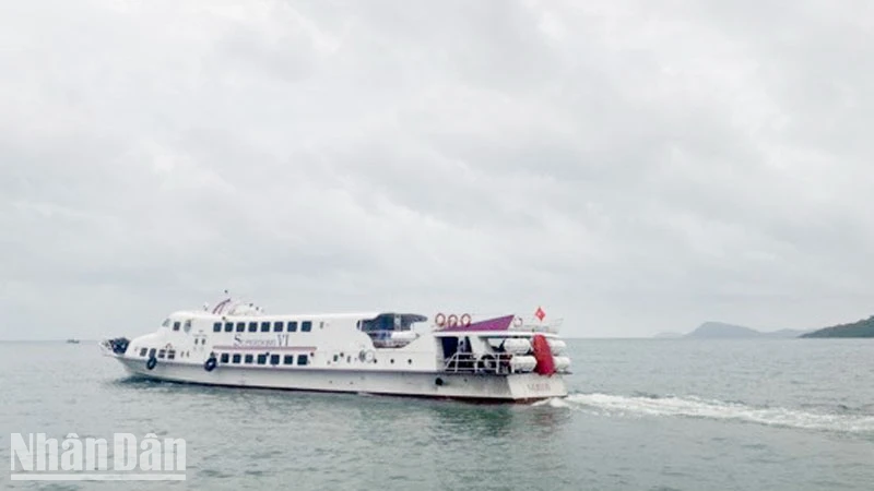 Tàu cao tốc từ Phú Quốc về đất liền được phép hoạt động trở lại.
